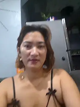 Snapshot of lustlushlady6 chatting on 11/05/25, 07:47 lustlushlady6 online show from 11/05/25, 07:47