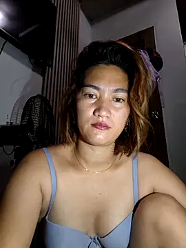 Snapshot of lustlushlady6 chatting on 11/08/25, 07:56 lustlushlady6 online show from 11/08/25, 07:56