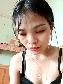 Ocnguyety online show from 10/09/25, 01:47