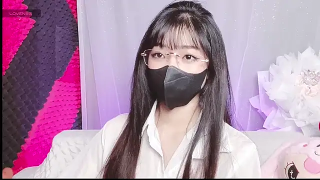 Snapshot of kemybaby chatting on 10/24/25, 06:59 kemybaby online show from 10/24/25, 06:59