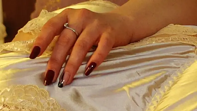 Snapshot of TanyaJade888 chatting on 10/21/25, 08:53 TanyaJade888 online show from 10/21/25, 08:53