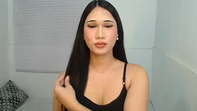 Leighs Celine online show from 02/17/26, 04:46