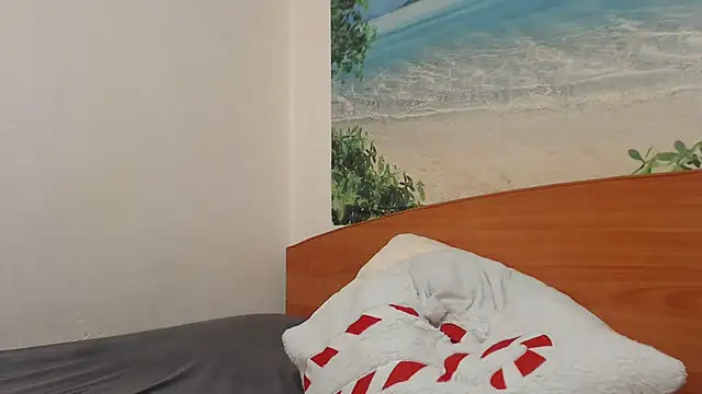 Snapshot of Maryem637048 chatting on 11/03/25, 01:56 Maryem637048 online show from 11/03/25, 01:56