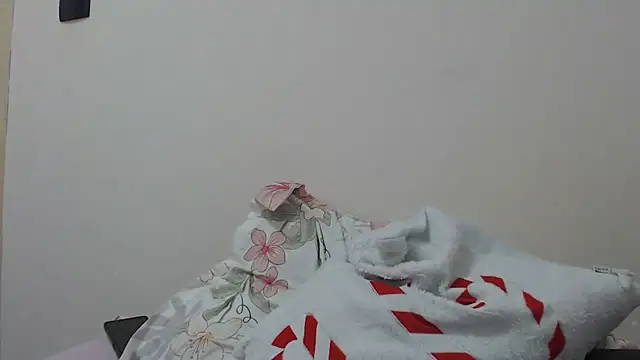 Maryem637048 online show from 05/22/26, 02:22