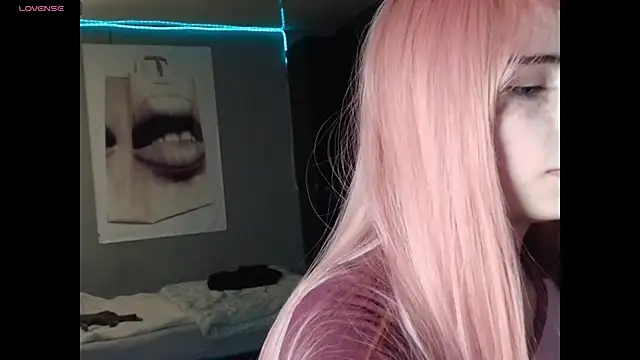 PieraMarch online show from 04/18/26, 09:37