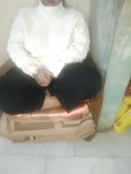 Snapshot of dolly_009_ chatting on 11/14/25, 02:43 dolly 009 online show from 11/14/25, 02:43