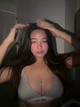 urasianlady online show from 11/04/25, 03:11