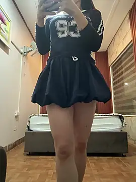 Snapshot of Meii-meyy chatting on 10/09/25, 02:59 Meii-meyy online show from 10/09/25, 02:59