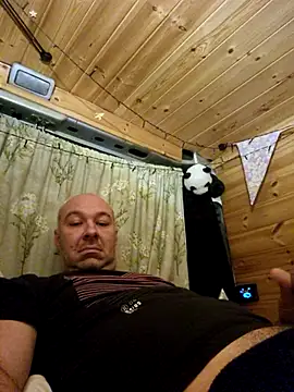 Snapshot of annubis69 chatting on 11/04/25, 05:01 annubis69 online show from 11/04/25, 05:01