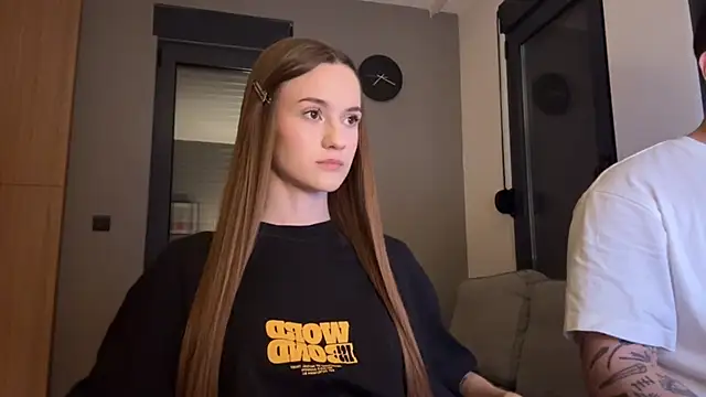 Snapshot of TenDouble chatting on 09/08/25, 07:02 TenDouble online show from 09/08/25, 07:02