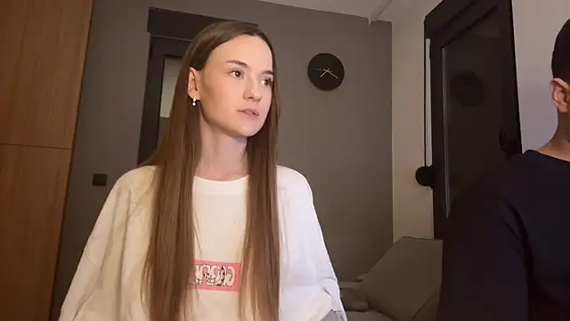 Snapshot of TenDouble chatting on 10/14/25, 07:03 TenDouble online show from 10/14/25, 07:03