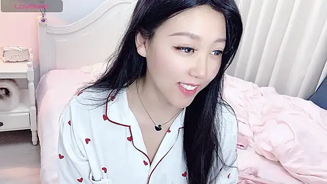 Snapshot of fufu-0808 chatting on 11/26/25, 09:54 fufu-0808 online show from 11/26/25, 09:54