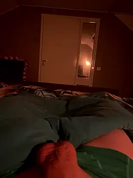 Snapshot of dutch_girl_lover chatting on 01/18/26, 09:35 dutch girl lover online show from 01/18/26, 09:35