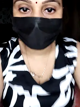 Horny Shalu online show from 03/10/26, 07:02