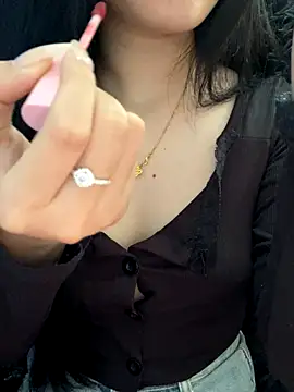 Nancy68 online show from 10/11/25, 08:13