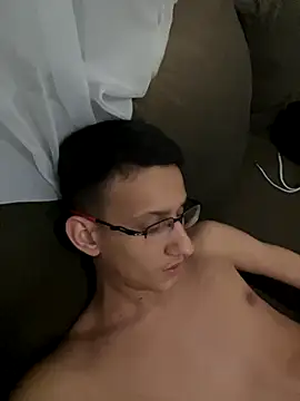 Snapshot of safadezanunes2 chatting on 09/14/25, 09:47 safadezanunes2 online show from 09/14/25, 09:47