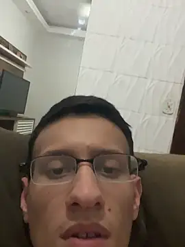 Snapshot of safadezanunes2 chatting on 09/22/25, 12:12 safadezanunes2 online show from 09/22/25, 12:12