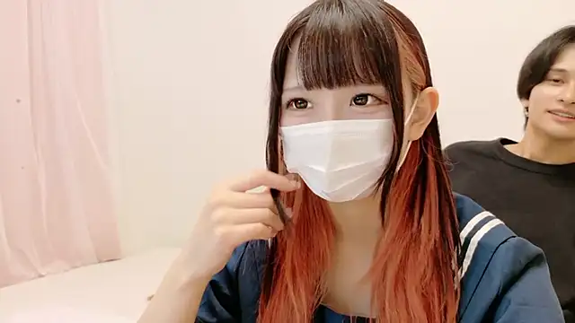 Snapshot of Hina-qp chatting on 09/22/25, 10:39 Hina-qp online show from 09/22/25, 10:39