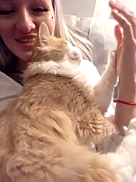 KateMonroe online show from 12/15/25, 02:16