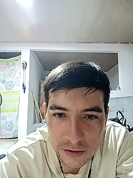 Gaticomalo1234 online show from 12/16/25, 12:04