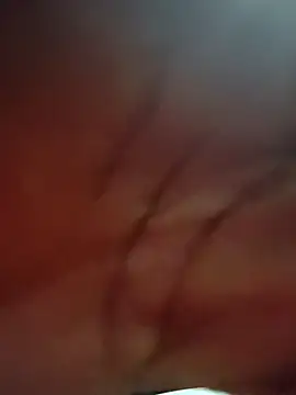 Snapshot of yeknidko chatting on 09/21/25, 04:58 yeknidko online show from 09/21/25, 04:58