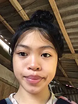 Thy00   online show from 10/06/25, 09:07