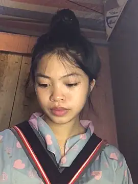 Thy00   online show from 10/13/25, 02:44