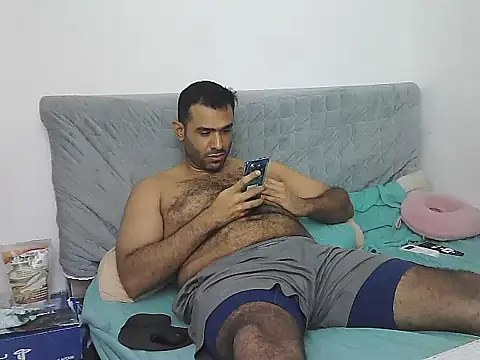 morenocabro10 online show from 01/06/26, 08:45