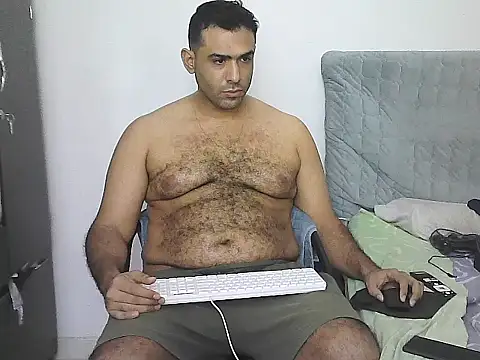 morenocabro10 online show from 03/23/26, 10:47