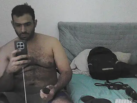 Snapshot of morenocabro10 chatting on 08/02/26, 03:38 morenocabro10 online show from 08/02/26, 03:38