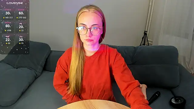 Snapshot of MewStella chatting on 09/14/25, 09:25 MewStella online show from 09/14/25, 09:25