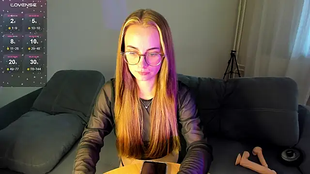 Snapshot of MewStella chatting on 09/23/25, 07:11 MewStella online show from 09/23/25, 07:11