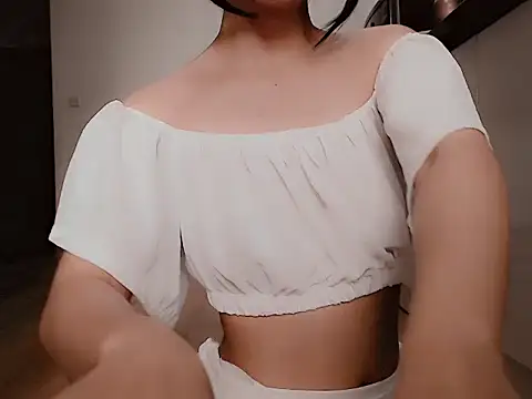 Tea Mei online show from 10/10/25, 09:30