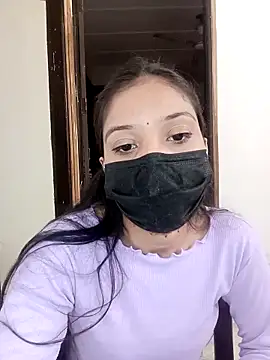 Snapshot of Cute_Rakhi8 chatting on 10/11/25, 04:55 Cute Rakhi8 online show from 10/11/25, 04:55