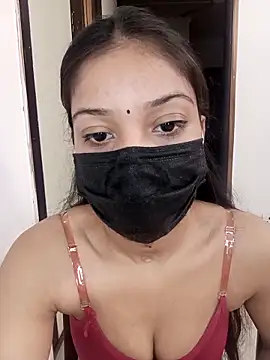 Snapshot of Cute_Rakhi8 chatting on 10/15/25, 04:56 Cute Rakhi8 online show from 10/15/25, 04:56