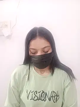 Cute Rakhi8 online show from 03/18/26, 06:16