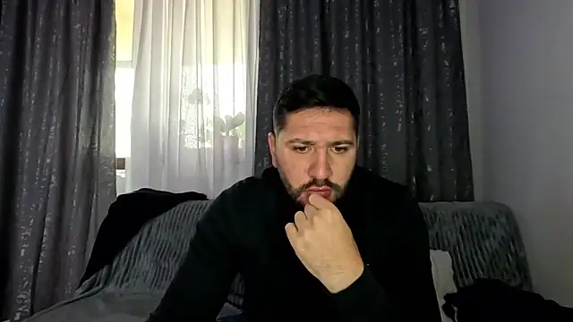 Gold Alpha Boy online show from 10/03/25, 05:37