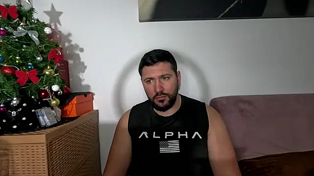 Gold Alpha Boy online show from 12/21/25, 09:44