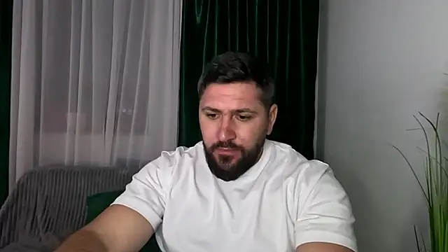 Gold Alpha Boy online show from 03/08/26, 06:55