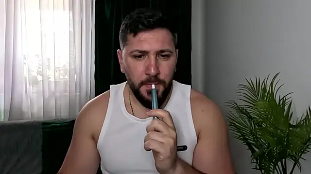 Gold Alpha Boy online show from 05/10/26, 12:54