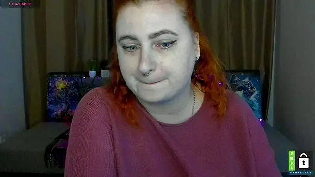 Alicia love00 online show from 10/13/25, 11:21