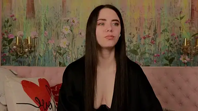 IvoryWood  online show from 05/12/26, 06:27