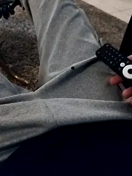 idhem   31 online show from 02/17/26, 07:42