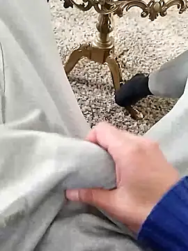 idhem   31 online show from 02/18/26, 03:19