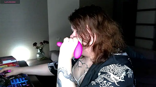 Romy Addams online show from 10/30/25, 02:40