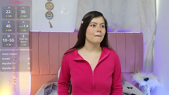 sukilove18 online show from 11/22/25, 10:42