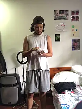 Luxx 14 online show from 11/04/25, 04:39