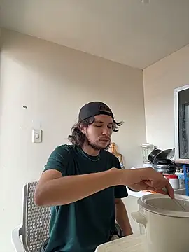 Luxx 14 online show from 03/21/26, 06:00