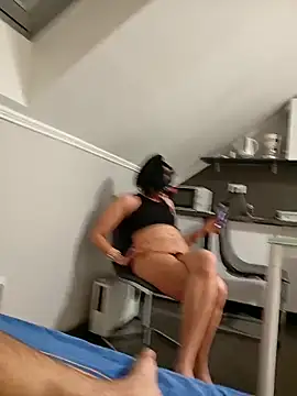 Sandrasweetgirl online show from 02/02/26, 05:11