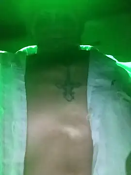 Snapshot of Oaxhot chatting on 10/06/25, 09:18 Oaxhot online show from 10/06/25, 09:18